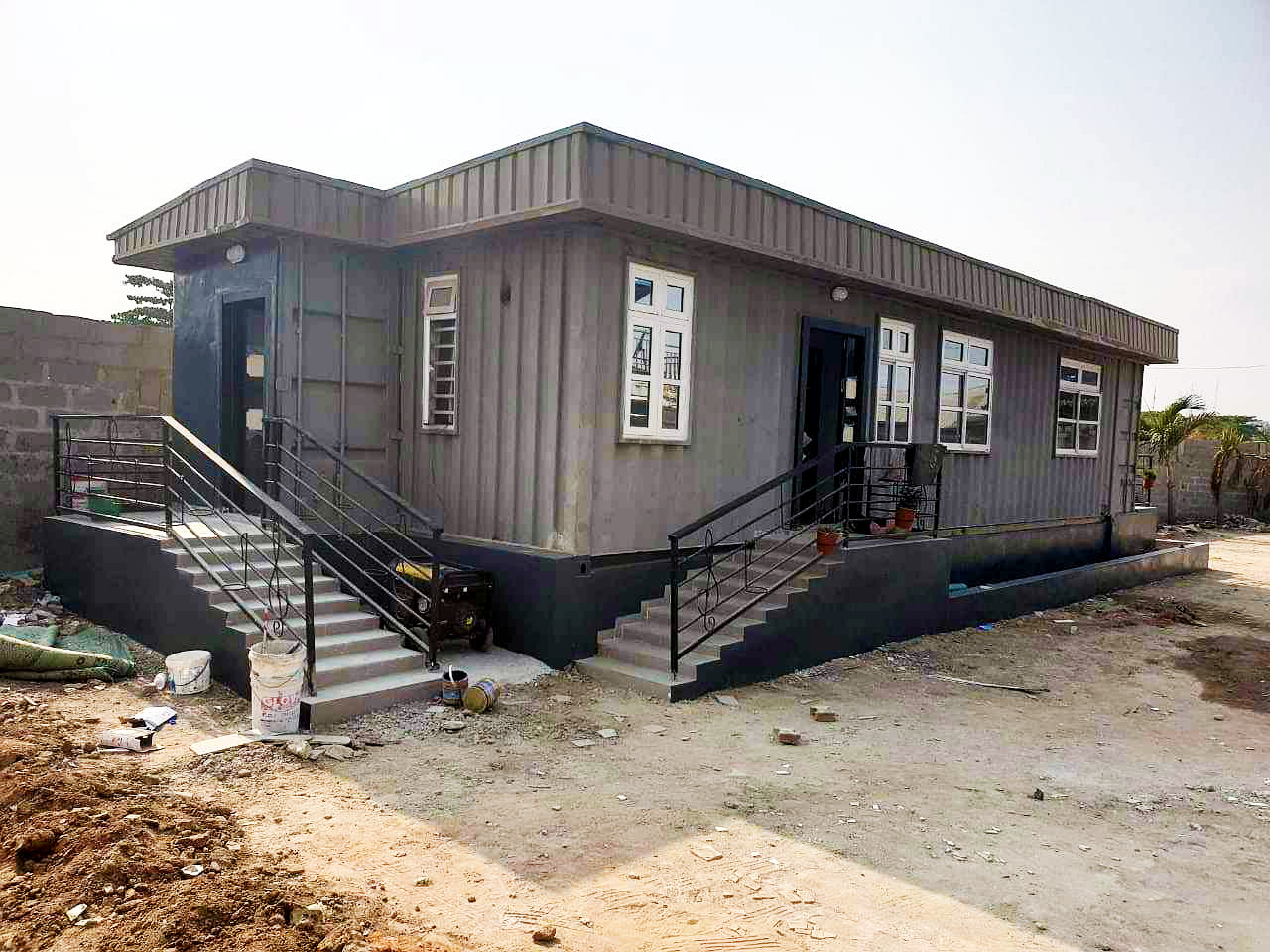 Container Office — view 1