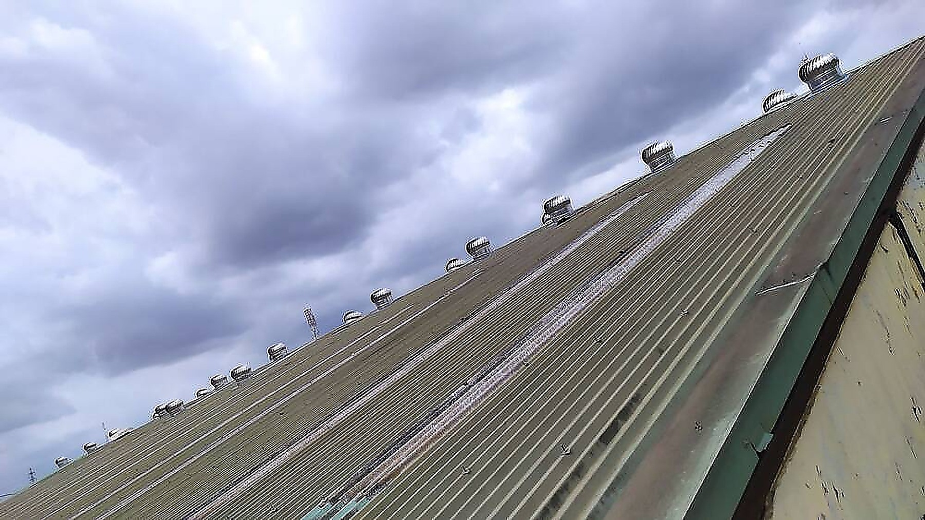 Industrial Roof Heat Extraction / Warehouse Wind Master — view 4
